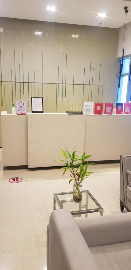 Nice Corner Ayala 1 Bedroom Condo At Heart Of Davao City With Hi Speed Wi Fi Internet מראה חיצוני תמונה