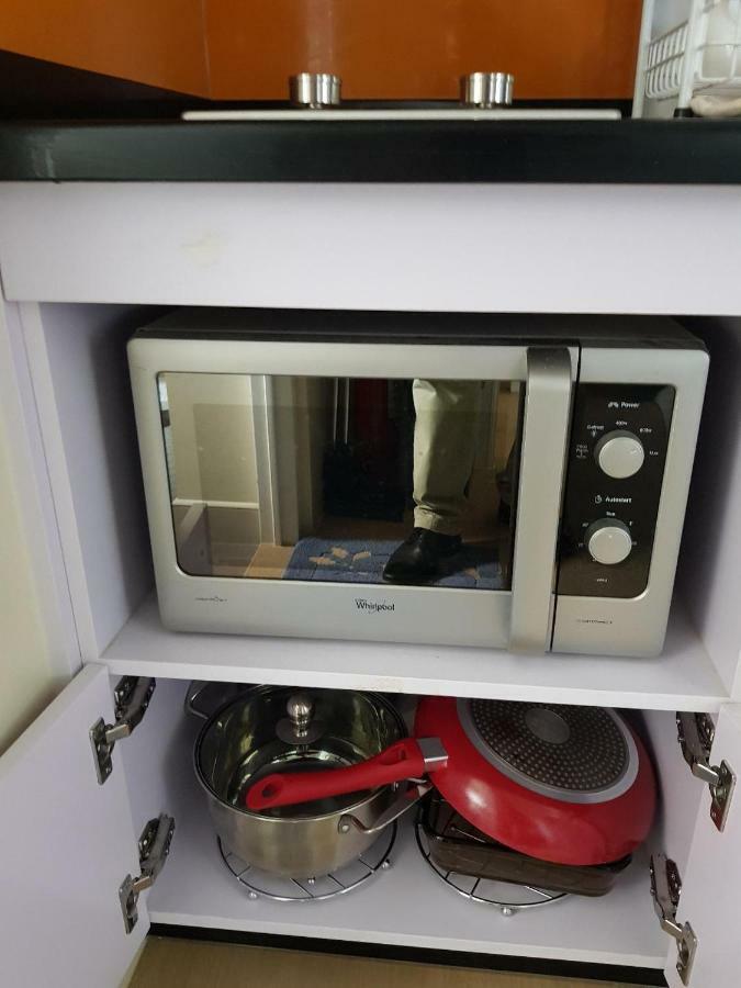 Nice Corner Ayala 1 Bedroom Condo At Heart Of Davao City With Hi Speed Wi Fi Internet מראה חיצוני תמונה