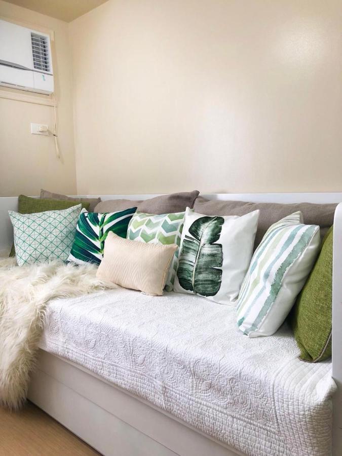 Nice Corner Ayala 1 Bedroom Condo At Heart Of Davao City With Hi Speed Wi Fi Internet מראה חיצוני תמונה
